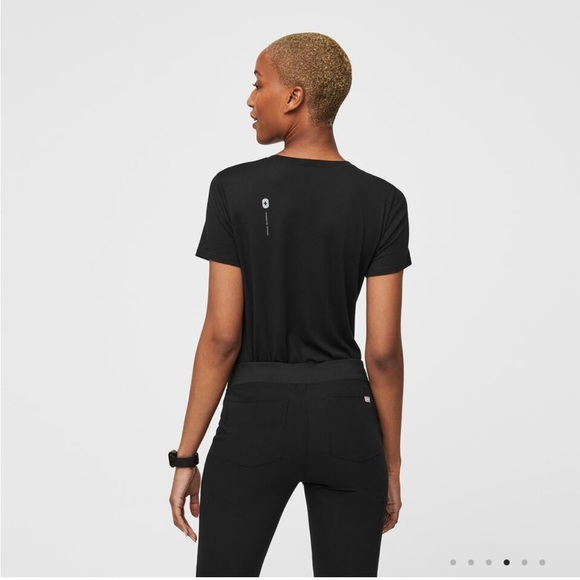 Figs Supersoft Shortsleeve Underscrub - Picture 7 of 7